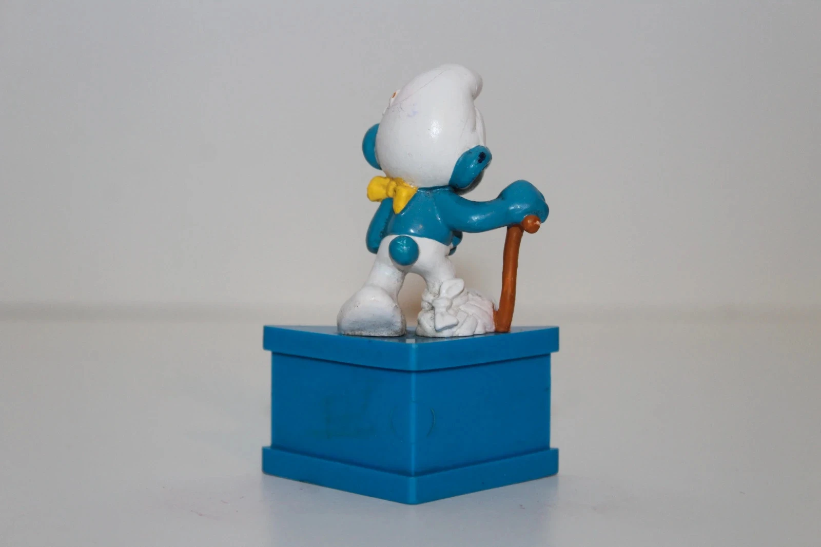 Figurina Coraje y vuelve pronto - Los Pitufos 1980 – photo 2